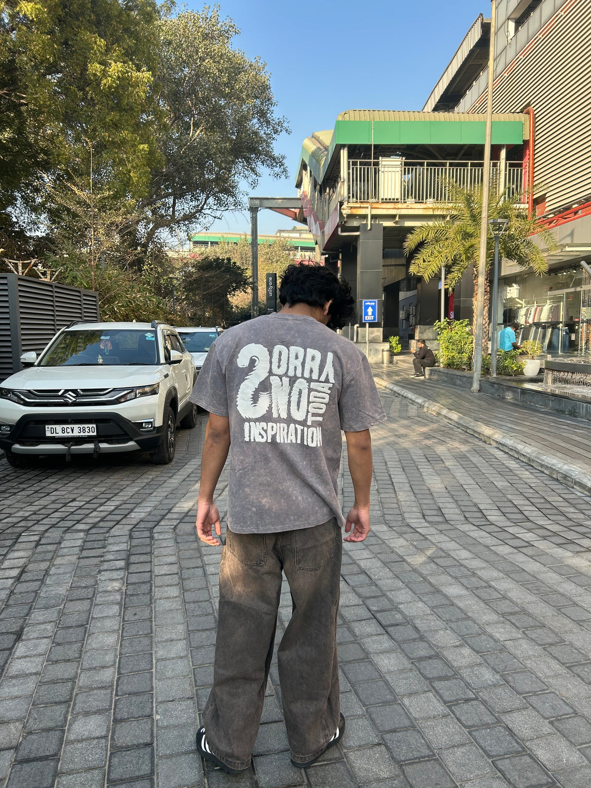 T-Shirt
