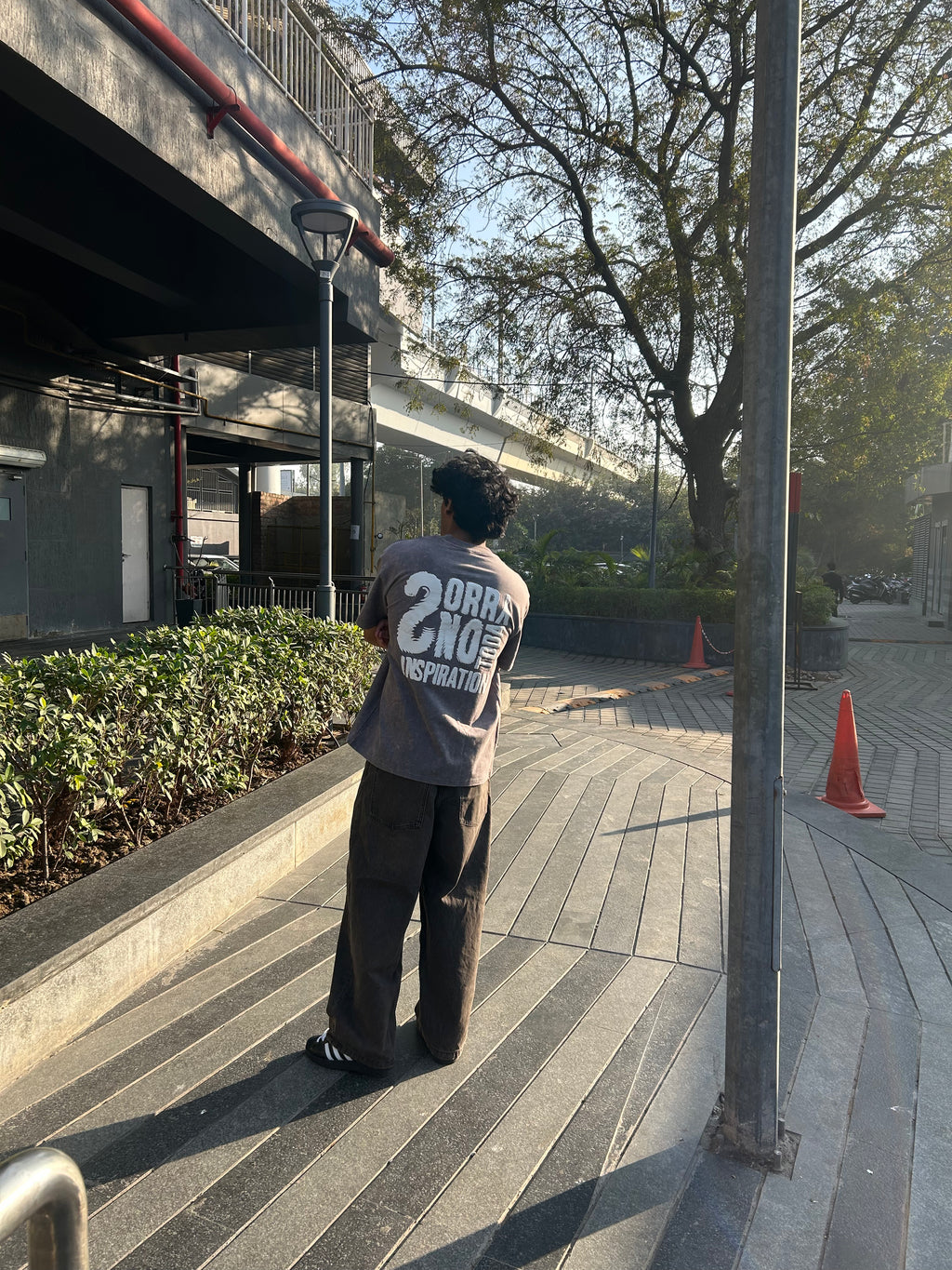 SORRY NO INSPIRATION TODAY OVERSIZED-TEE